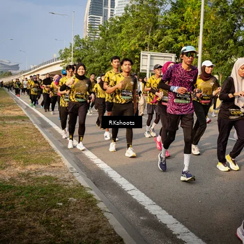 Runner Photo 6708216