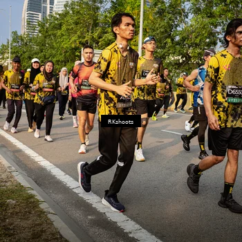 Runner Photo 6708218
