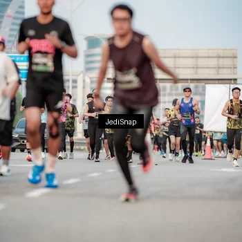 Runner Photo 6708219