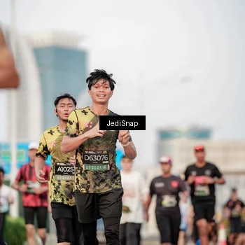 Runner Photo 6708220