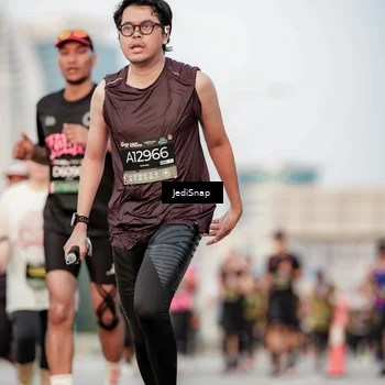 Runner Photo 6708245