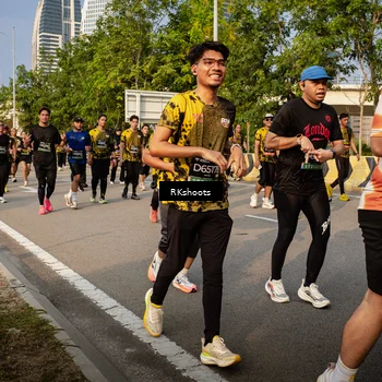Runner Photo 6708270