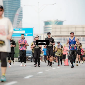 Runner Photo 6708275