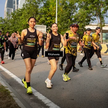 Runner Photo 6708291