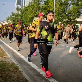 Runner Photo 6708300