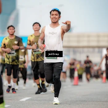 Runner Photo 6708302