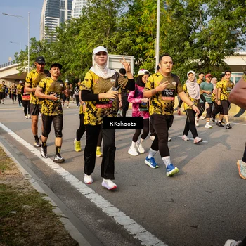 Runner Photo 6708324