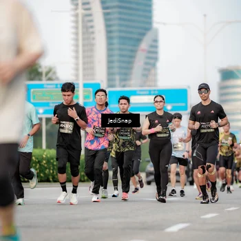 Runner Photo 6708331