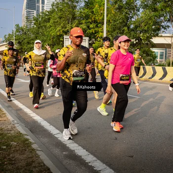 Runner Photo 6708335