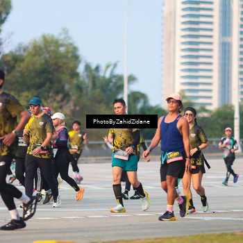 Runner Photo 6708340
