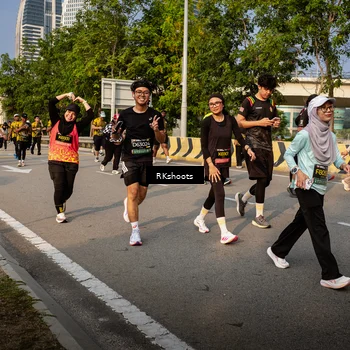 Runner Photo 6708344