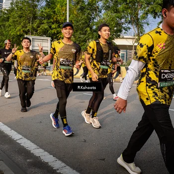 Runner Photo 6708376