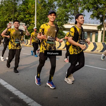 Runner Photo 6708379