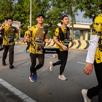 Runner Photo 6708388