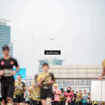 Runner Photo 6708409