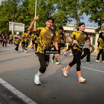 Runner Photo 6708429