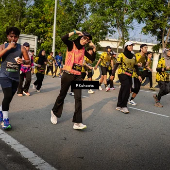Runner Photo 6708442