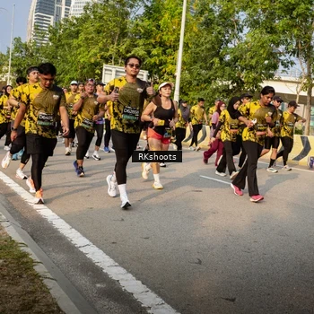 Runner Photo 6708470