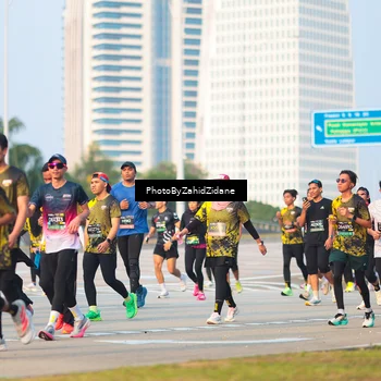 Runner Photo 6708491
