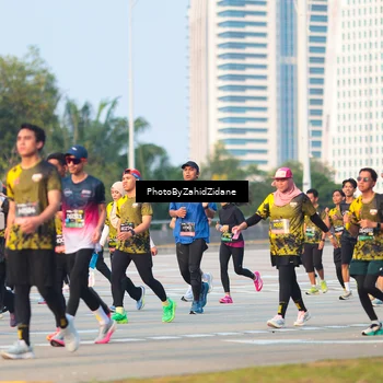Runner Photo 6708497