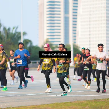 Runner Photo 6708503