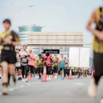 Runner Photo 6708524