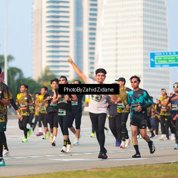 Runner Photo 6708537