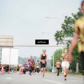 Runner Photo 6708552