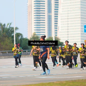 Runner Photo 6708558