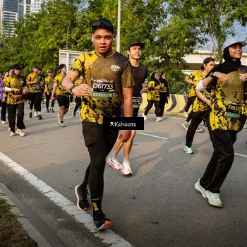 Runner Photo 6708579