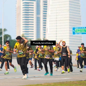 Runner Photo 6708590