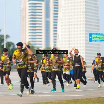 Runner Photo 6708597