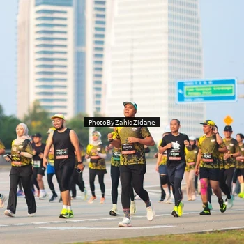 Runner Photo 6708616