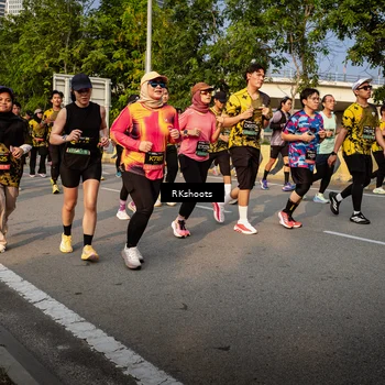 Runner Photo 6708635