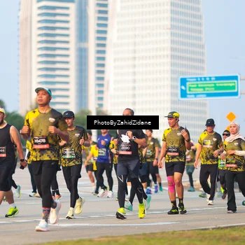 Runner Photo 6708639