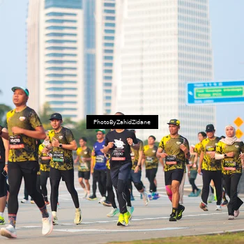 Runner Photo 6708640