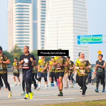 Runner Photo 6708651