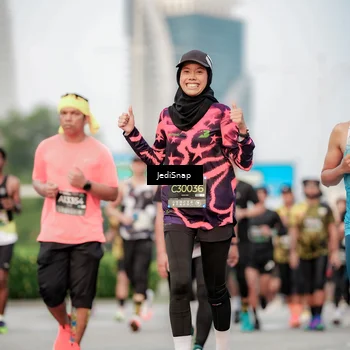 Runner Photo 6708652