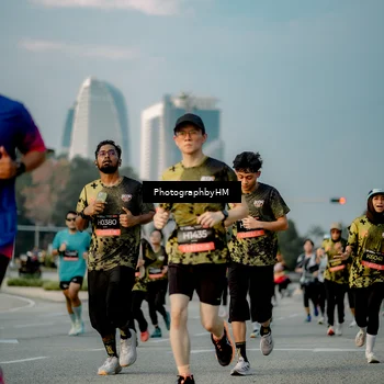Runner Photo 6708656