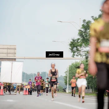 Runner Photo 6708663