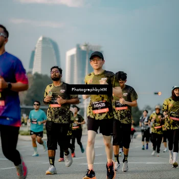 Runner Photo 6708665
