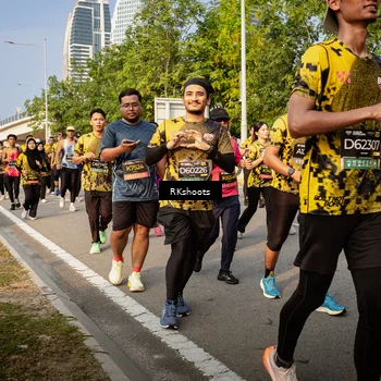 Runner Photo 6708687