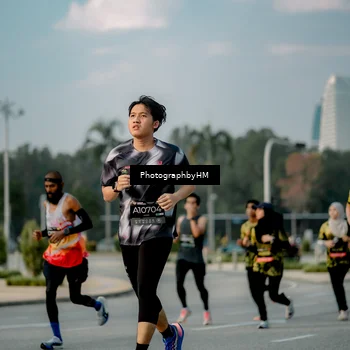Runner Photo 6708707
