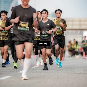 Runner Photo 6708717