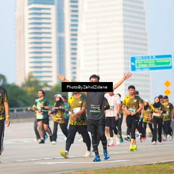 Runner Photo 6708723