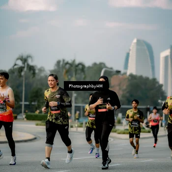 Runner Photo 6708729