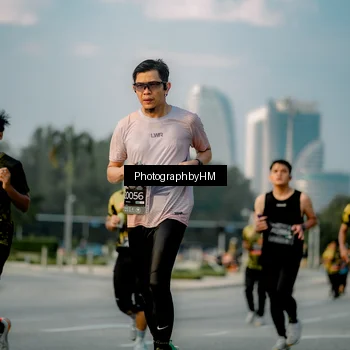 Runner Photo 6708771