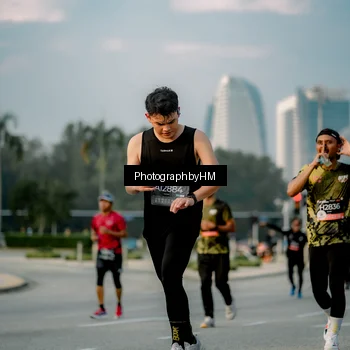 Runner Photo 6708773
