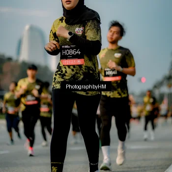 Runner Photo 6708775
