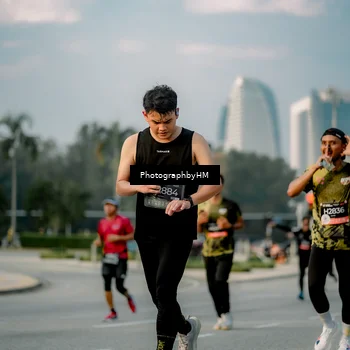 Runner Photo 6708780